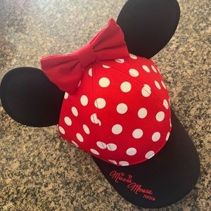 Disneyland Minnie Mouse xoxo Youth Ears Hat • EUC
